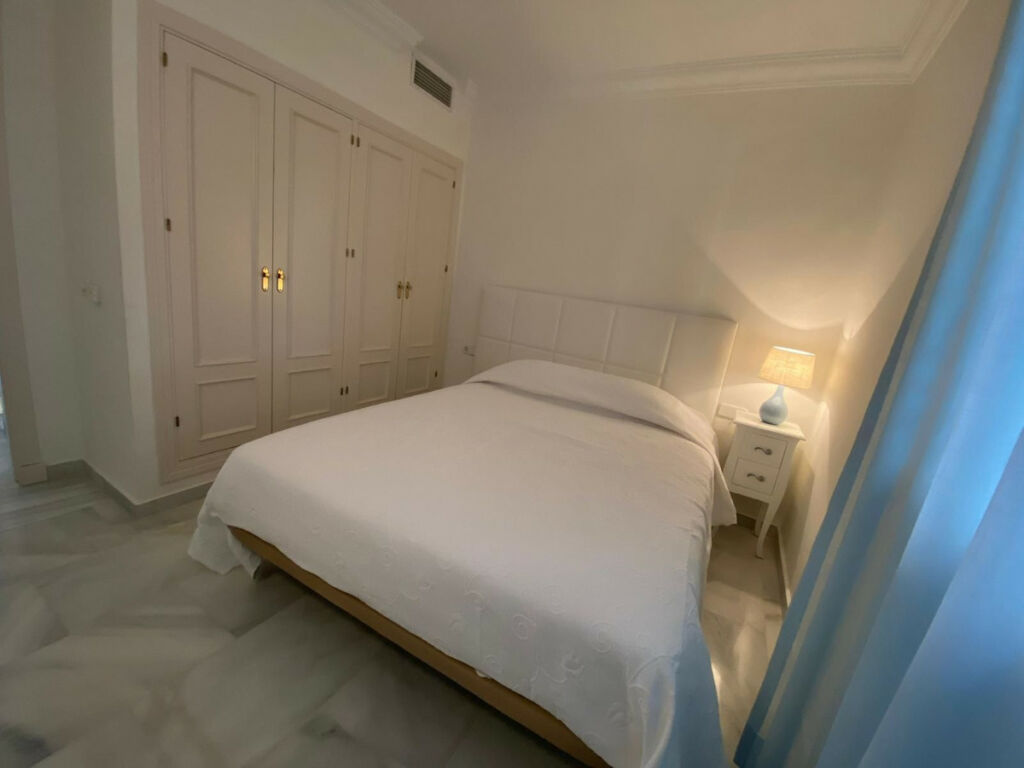 Ground Floor Apartment Nueva Andalucía Málaga - image 16