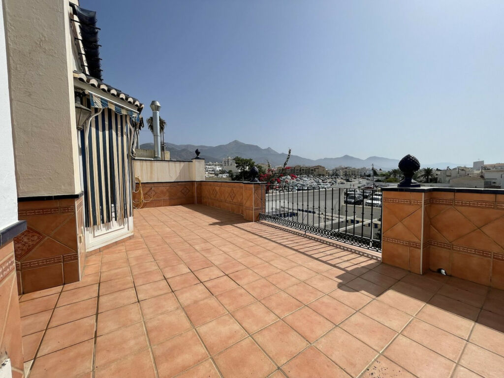 Townhouse Nerja Málaga - image 17