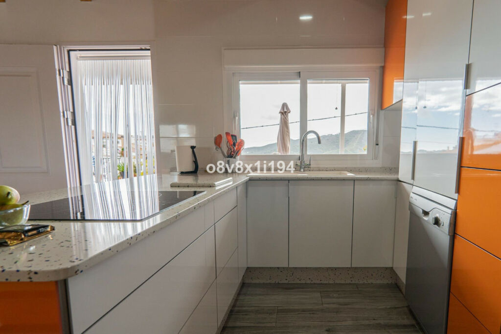 Detached Villa Macharaviaya Málaga - image 17