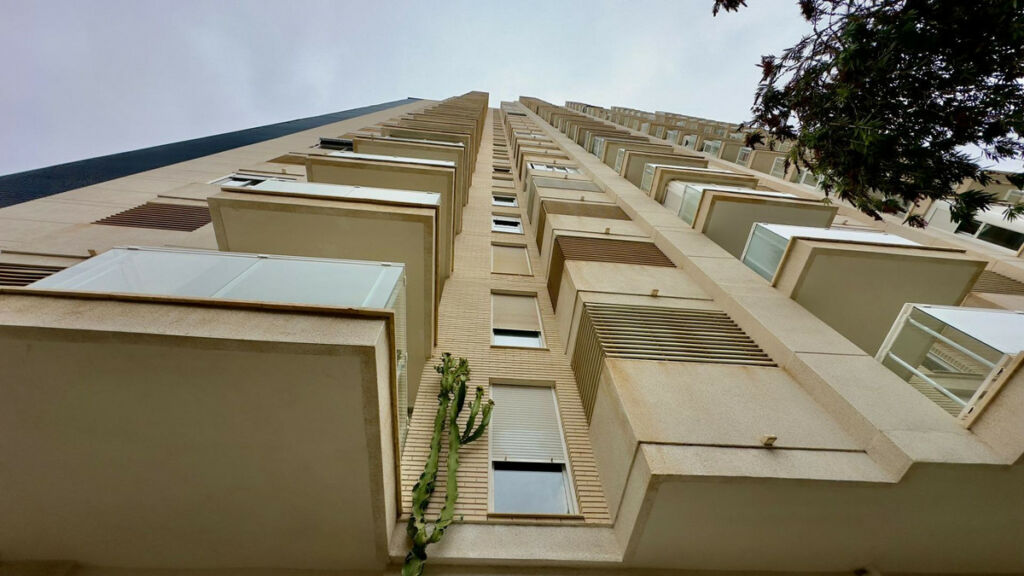 Middle Floor Apartment Benidorm Alicante - image 19