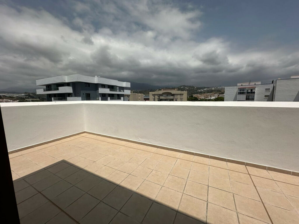 Penthouse Estepona Málaga - image 12