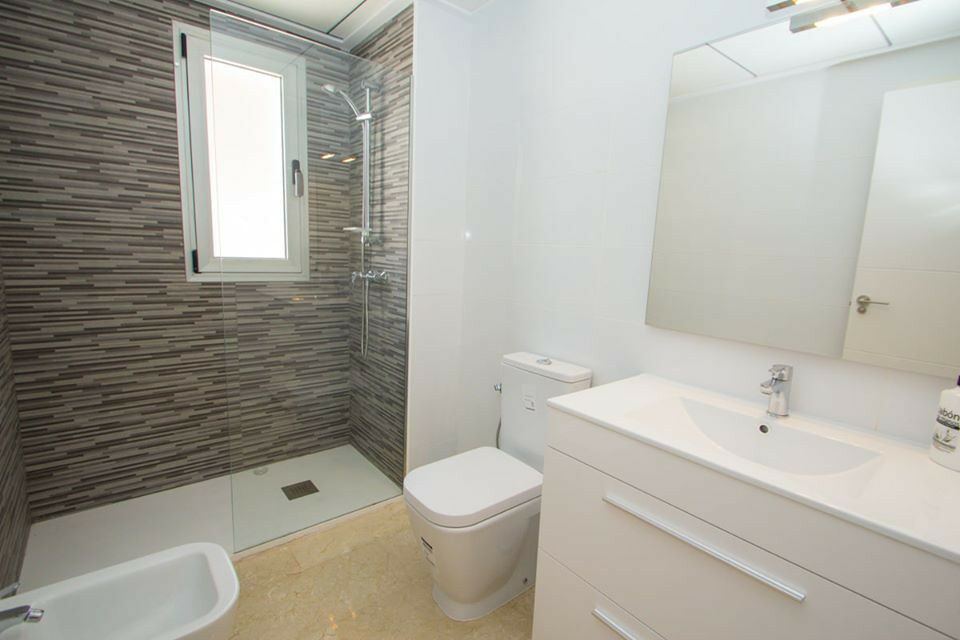 Ground Floor Apartment Villamartin Alicante - image 18