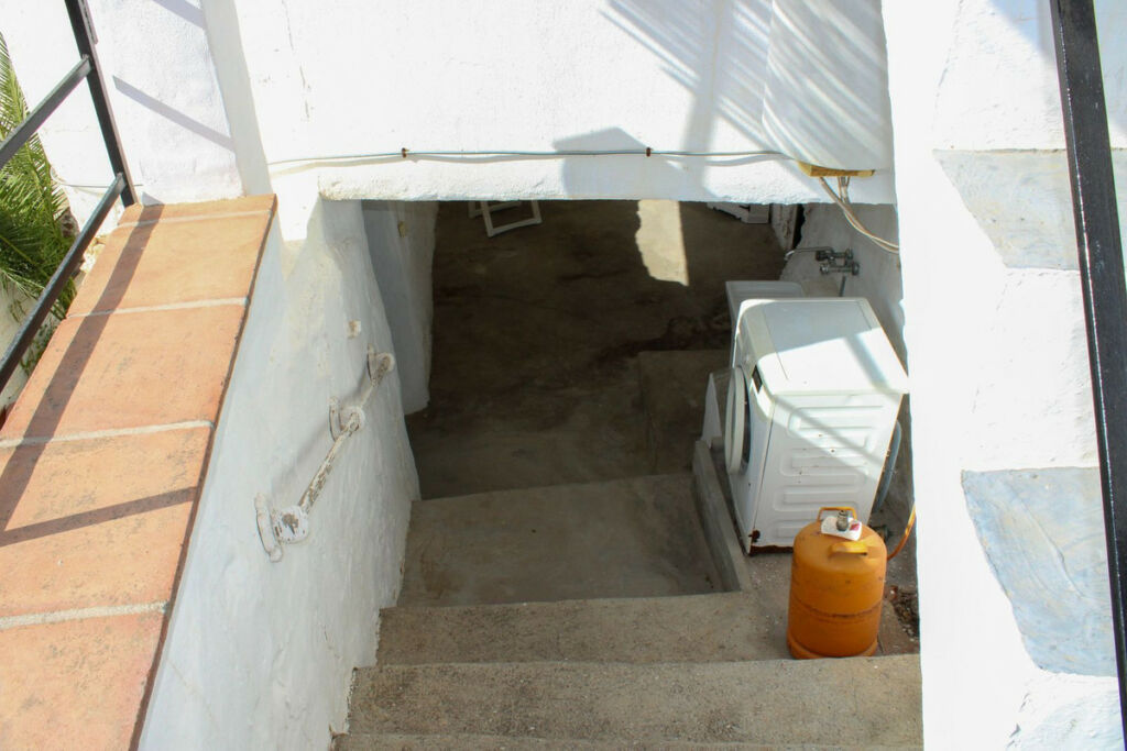 Townhouse Frigiliana Málaga - image 18