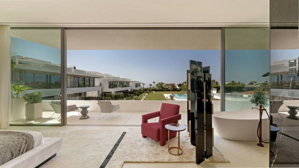 Semi-Detached House The Golden Mile Málaga - image 15