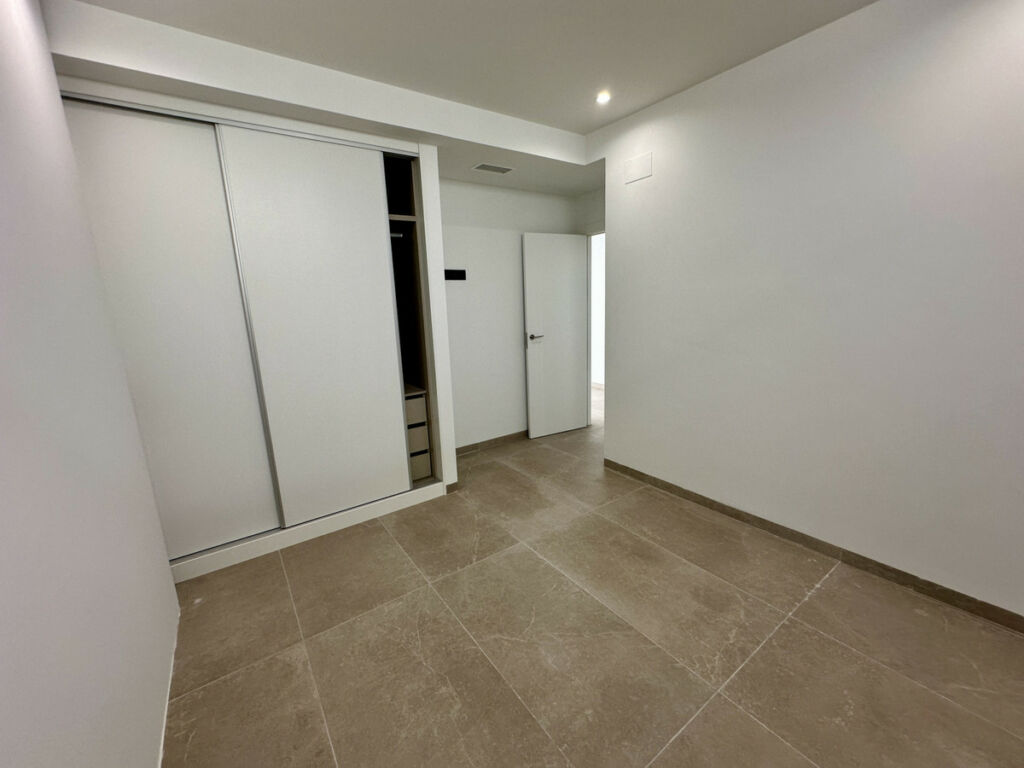 Detached Villa Polop Alicante - image 18