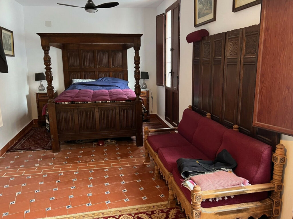 Detached Villa Bolulla Alicante - image 19