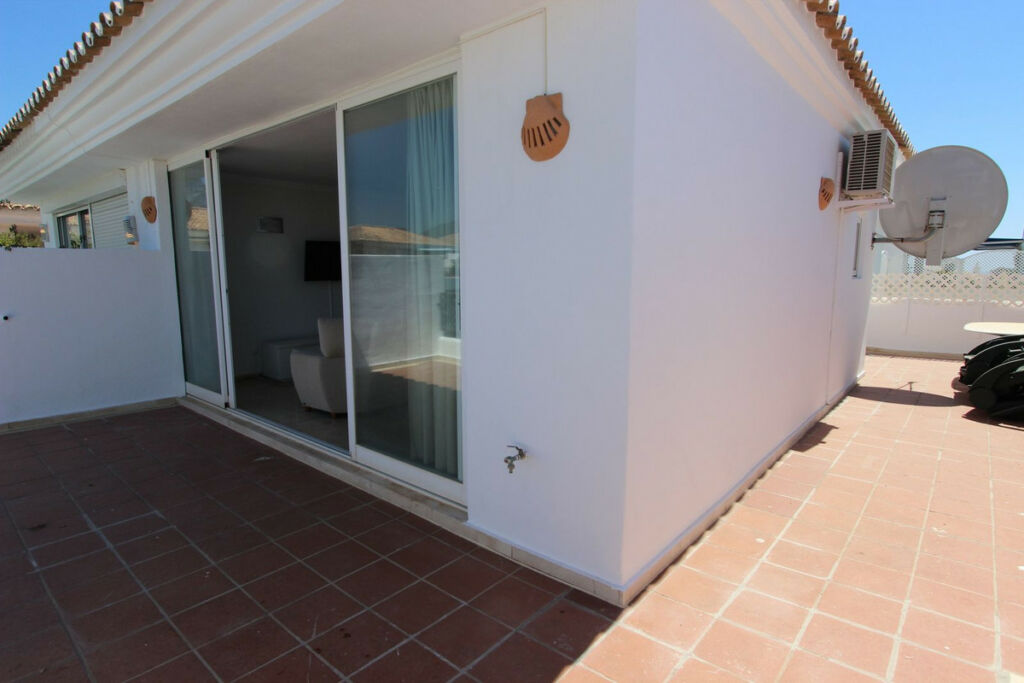 Penthouse Puerto Banús Málaga - image 19