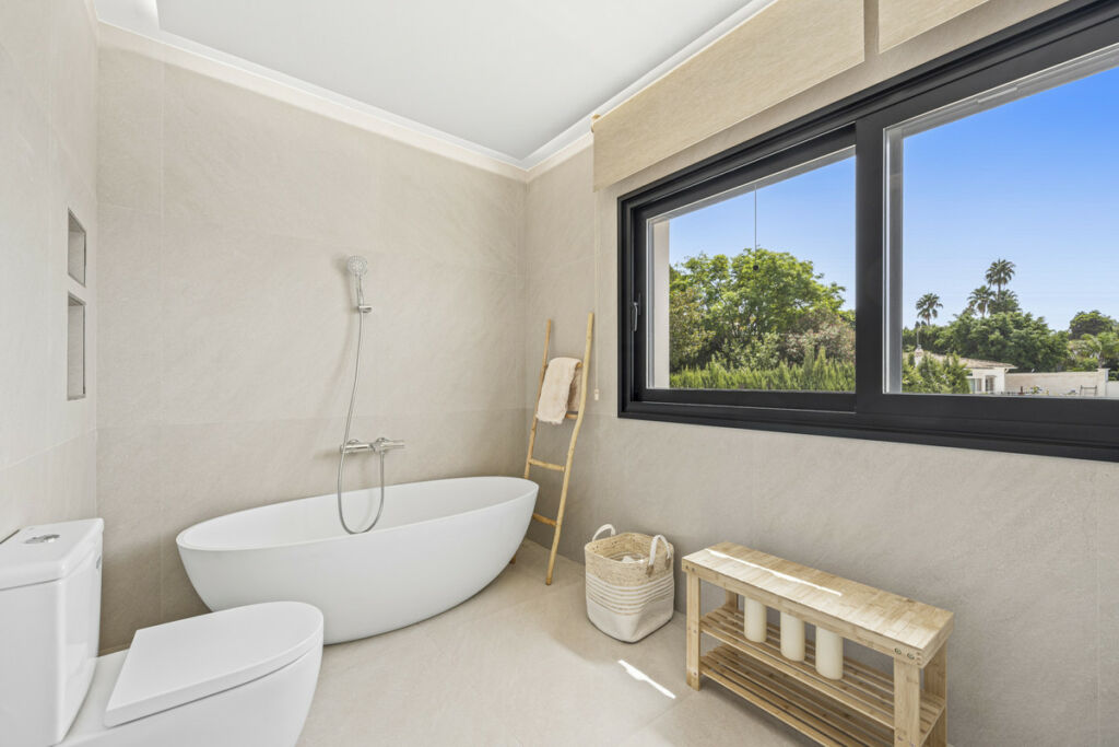 Detached Villa Guadalmina Alta Málaga - image 21