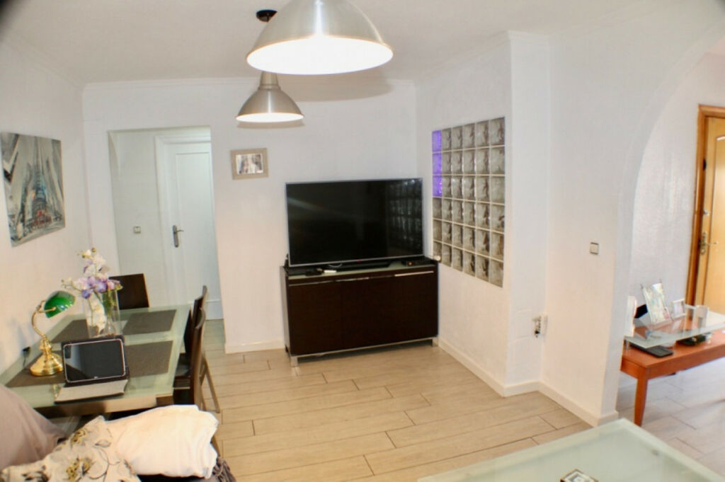Penthouse Benidorm Alicante - image 2
