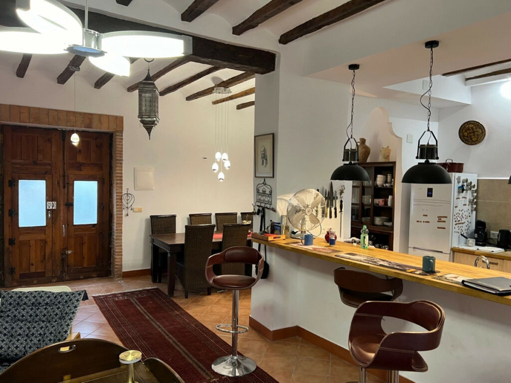 Detached Villa Bolulla Alicante - image 2