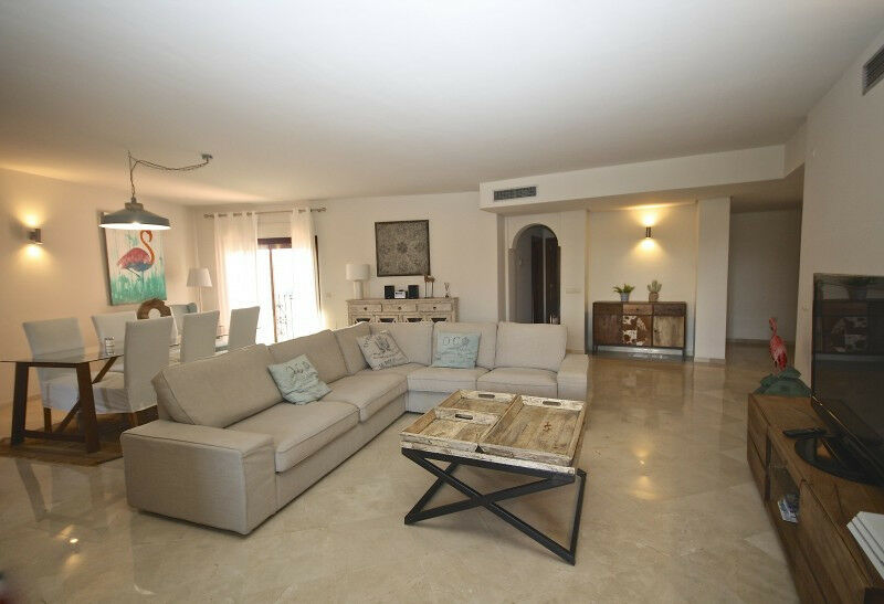 Penthouse Marbella Málaga - image 2