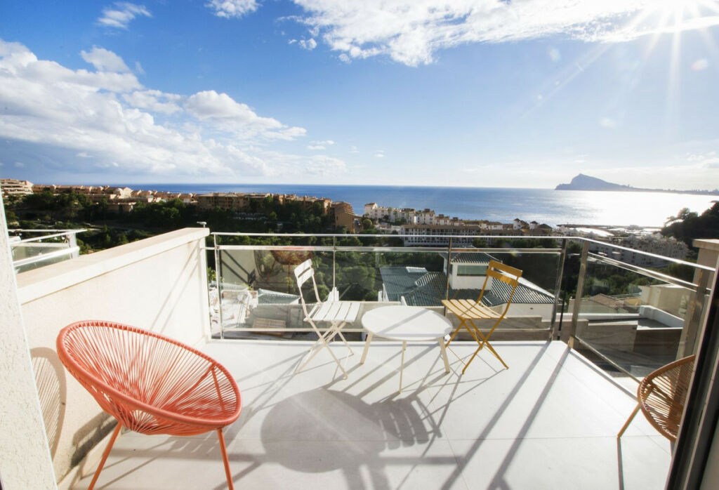 Top Floor Apartment Altea Alicante - image 2
