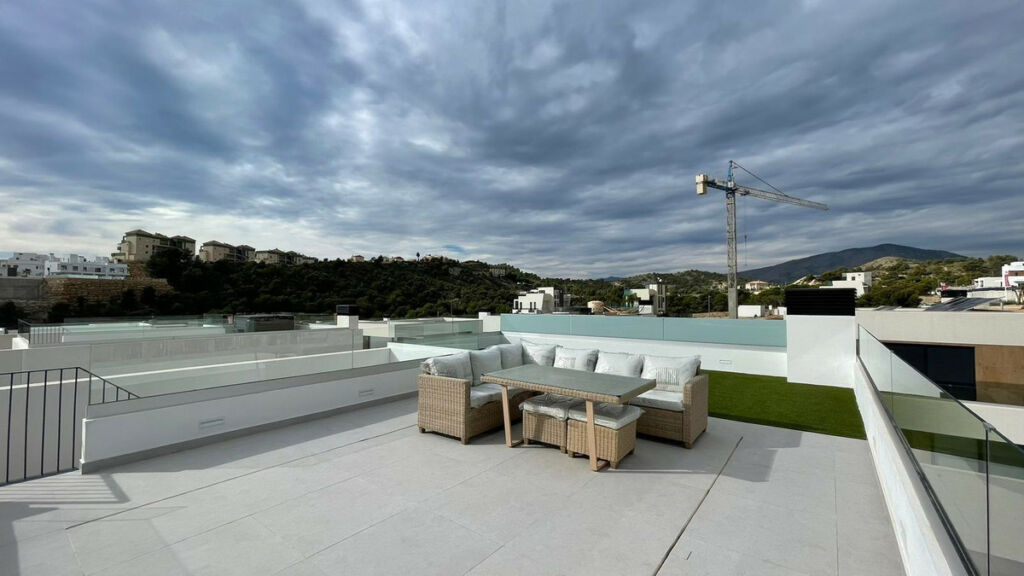 Bungalow Finestrat Alicante - image 2