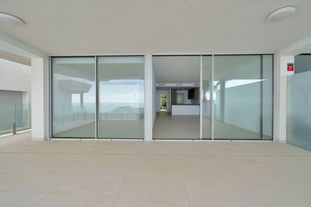 Middle Floor Apartment Benalmadena Málaga - image 20