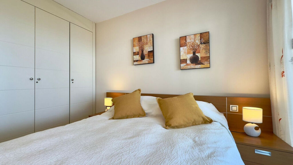 Middle Floor Apartment Benidorm Alicante - image 20