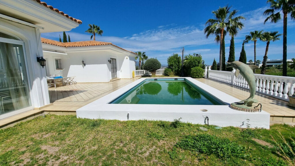 Detached Villa Benahavís Málaga - image 21