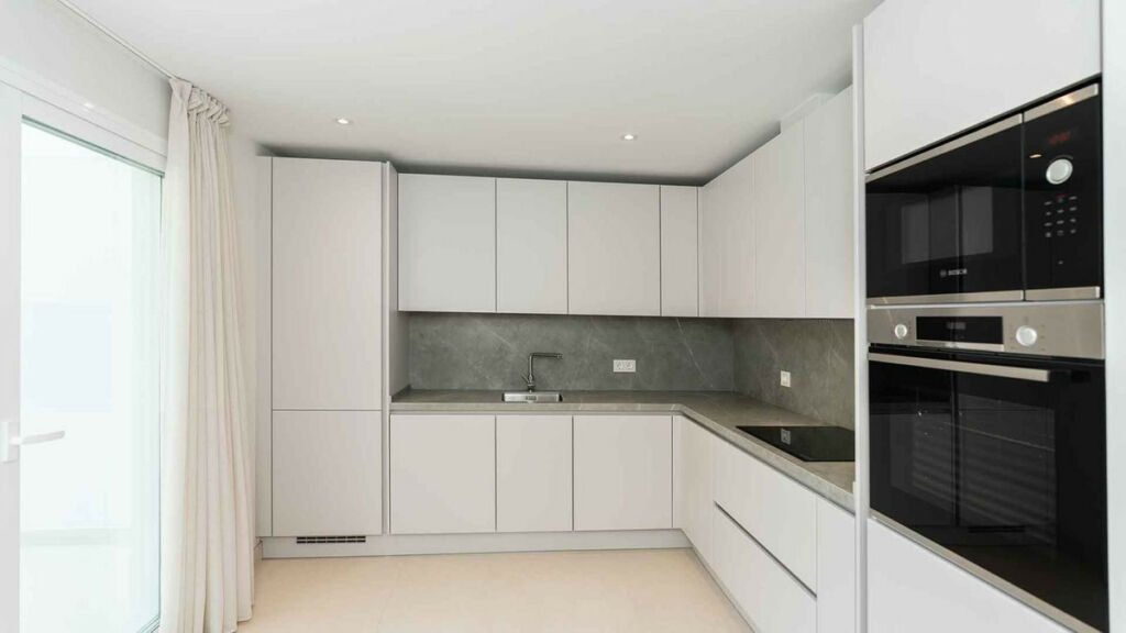 Detached Villa Marbella Málaga - image 21