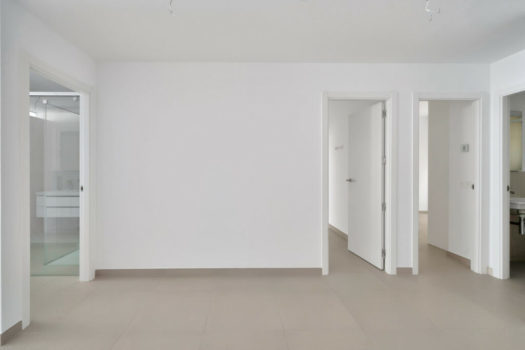 Middle Floor Apartment Benalmadena Málaga - image 21