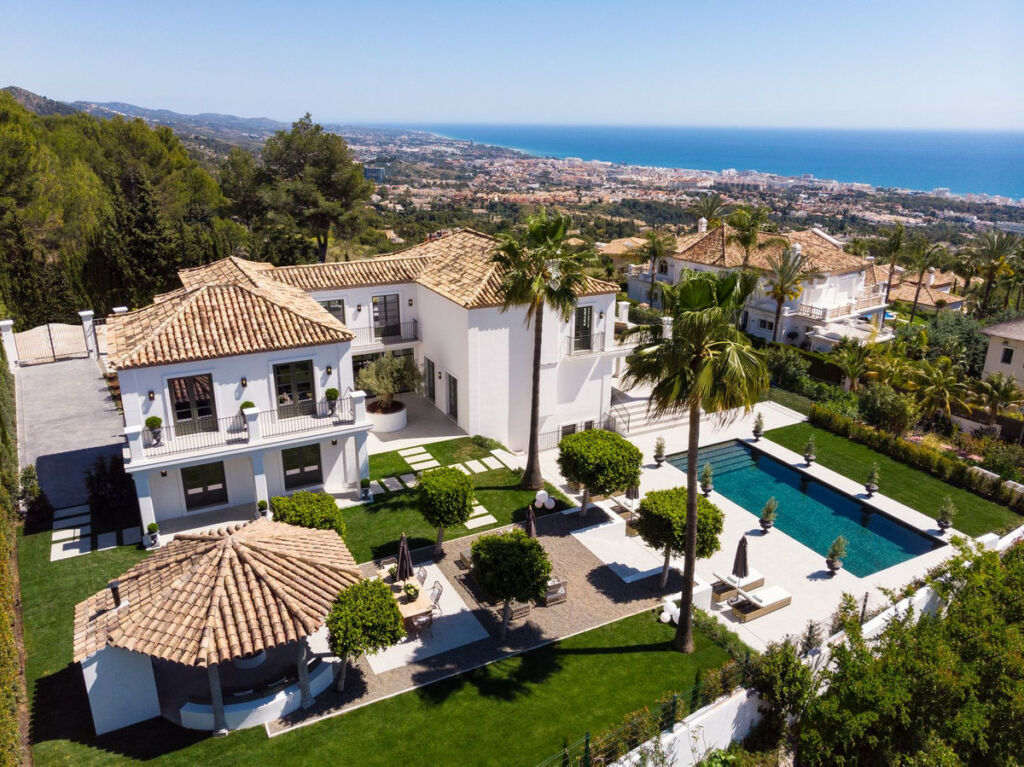 Detached Villa Sierra Blanca Málaga