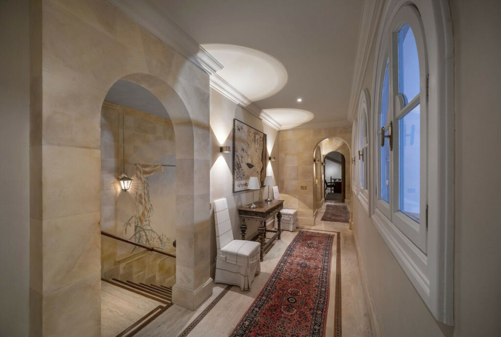 Detached Villa San Roque Club Cádiz - image 21