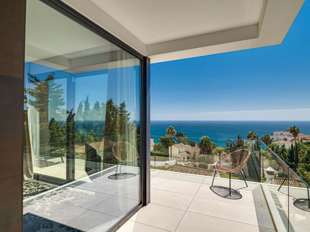 Detached Villa Manilva Málaga - image 21