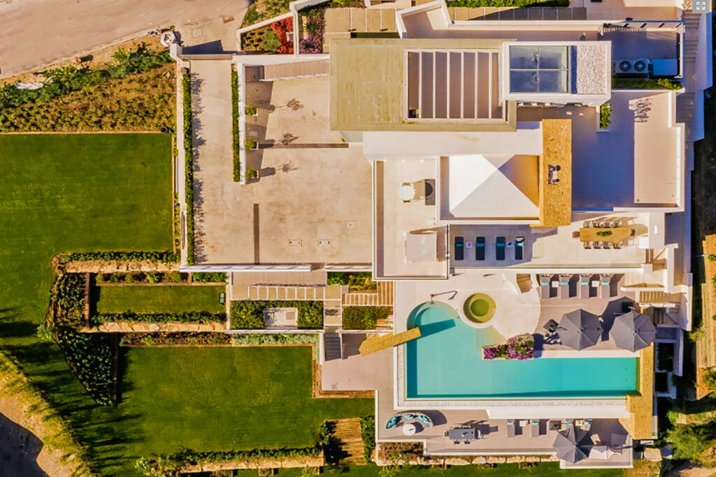 Detached Villa Los Flamingos Málaga - image 22