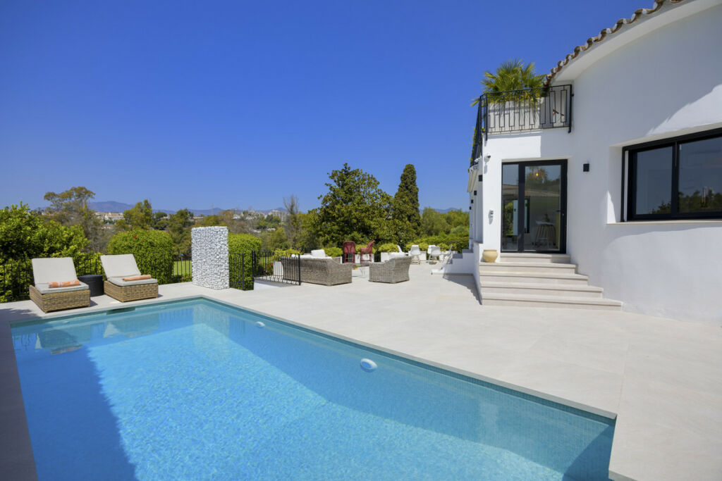 Detached Villa Guadalmina Alta Málaga - image 24
