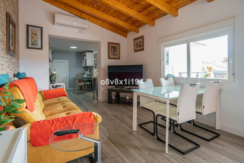 Detached Villa Macharaviaya Málaga - image 22