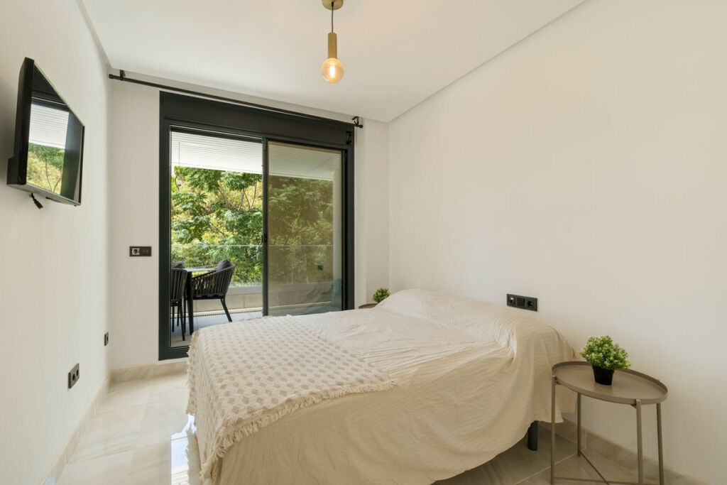 Ground Floor Apartment Benahavís Málaga - image 23