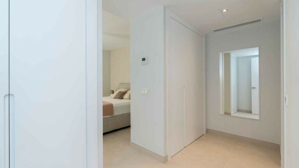Detached Villa Marbella Málaga - image 24