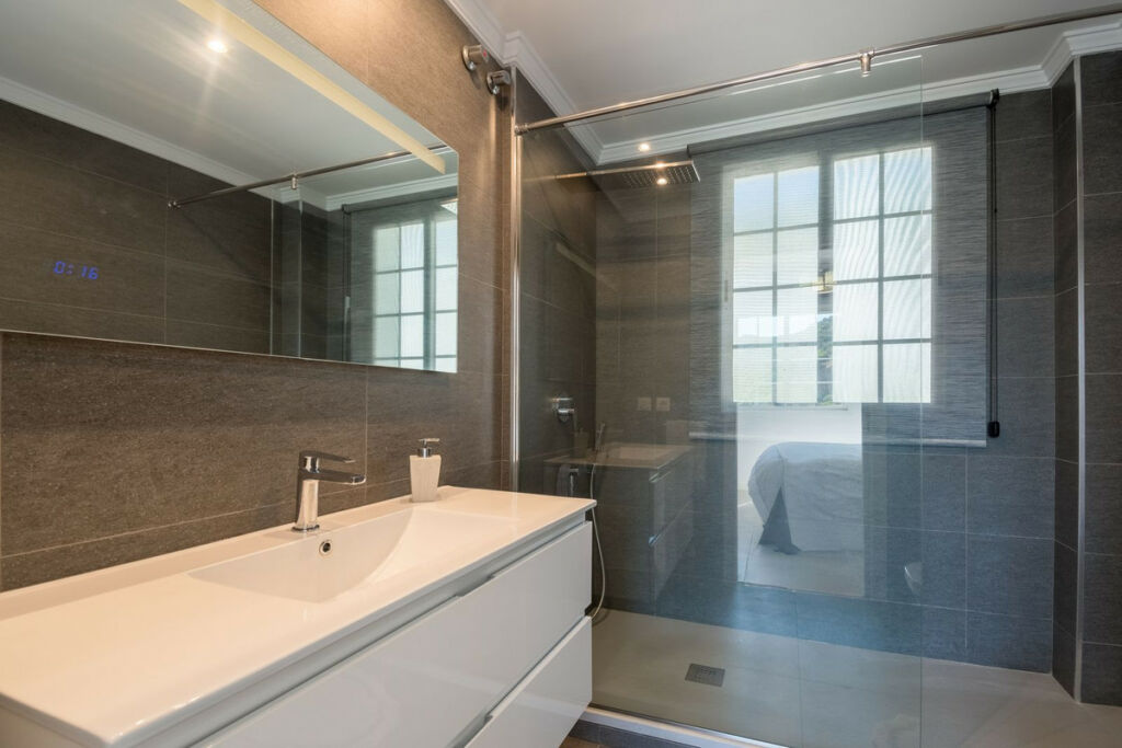 Penthouse Duplex Benahavís Málaga - image 18