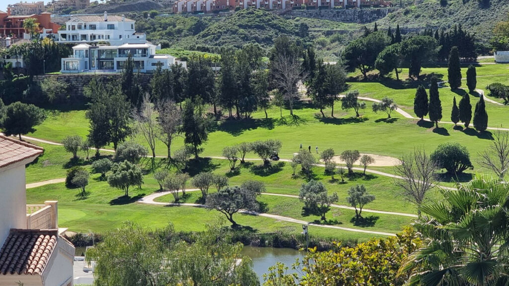 Detached Villa Benahavís Málaga - image 24