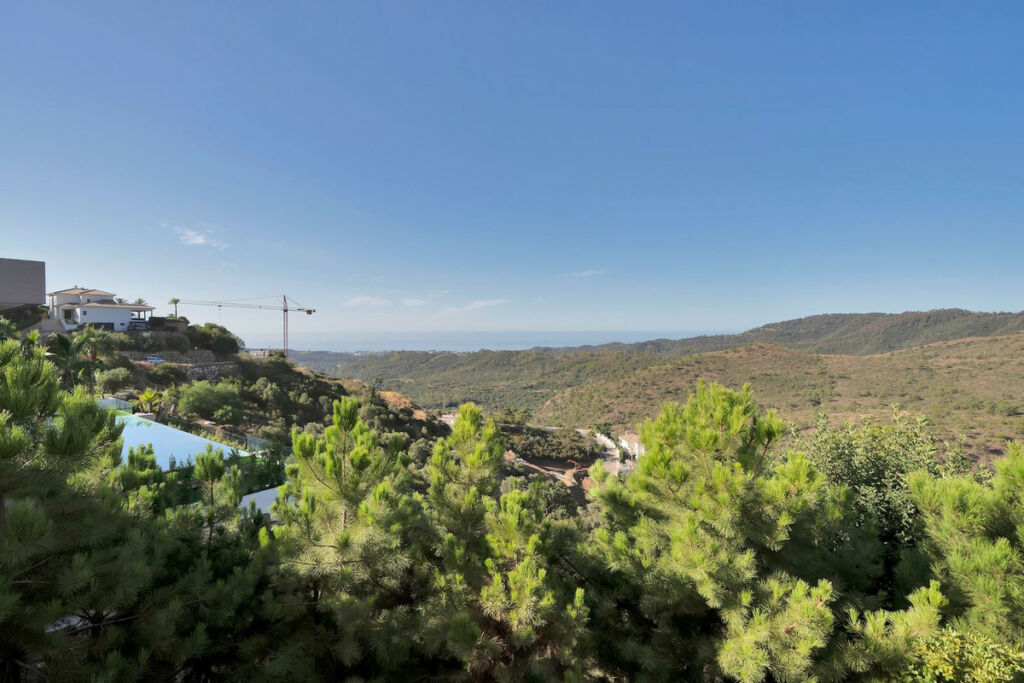 Detached Villa Benahavís Málaga - image 24