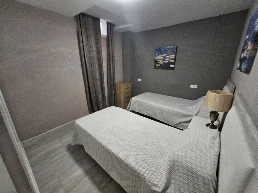 Semi-Detached House Cabopino Málaga - image 24