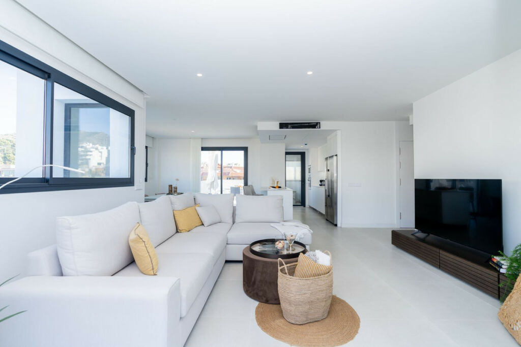 Penthouse Fuengirola Málaga - image 24