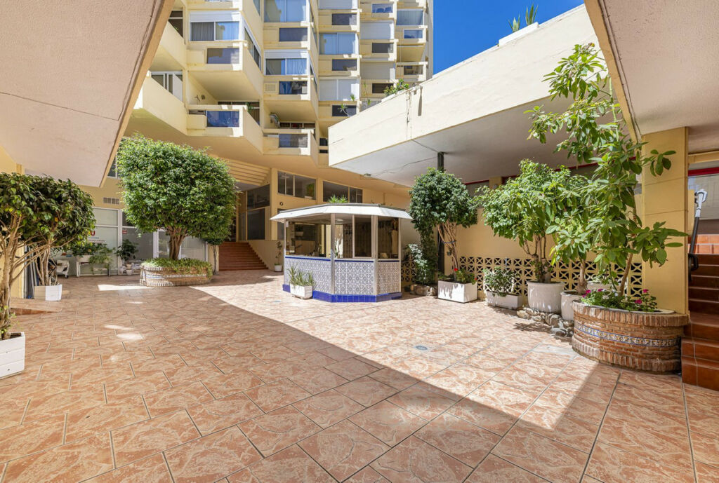 Middle Floor Apartment Marbella Málaga - image 25