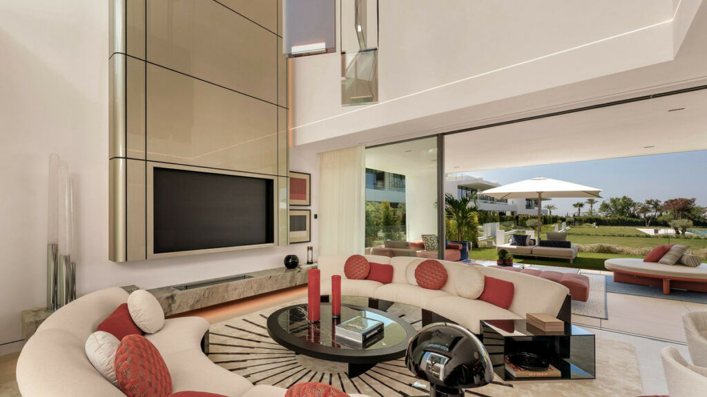 Semi-Detached House The Golden Mile Málaga - image 21