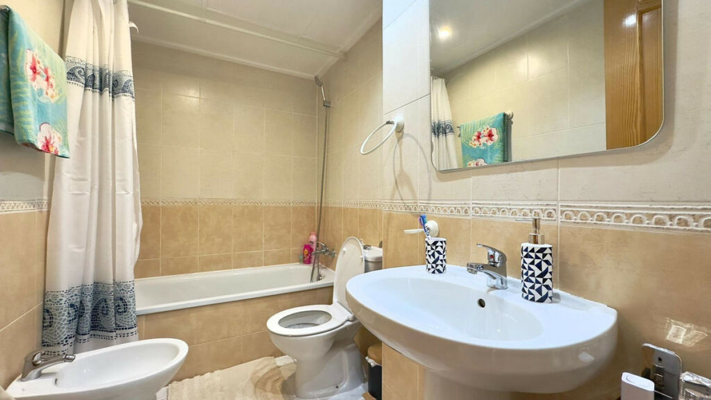 Middle Floor Apartment Benidorm Alicante - image 26