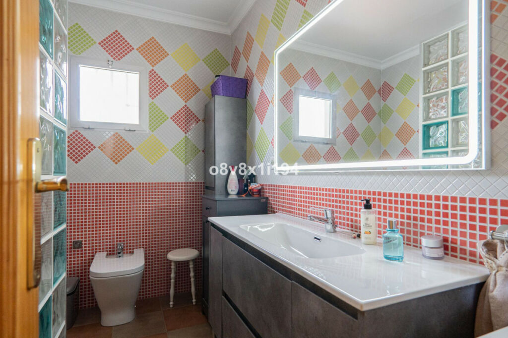Detached Villa Macharaviaya Málaga - image 25