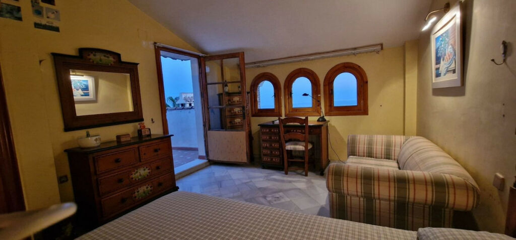 Detached Villa Málaga Este Málaga - image 25