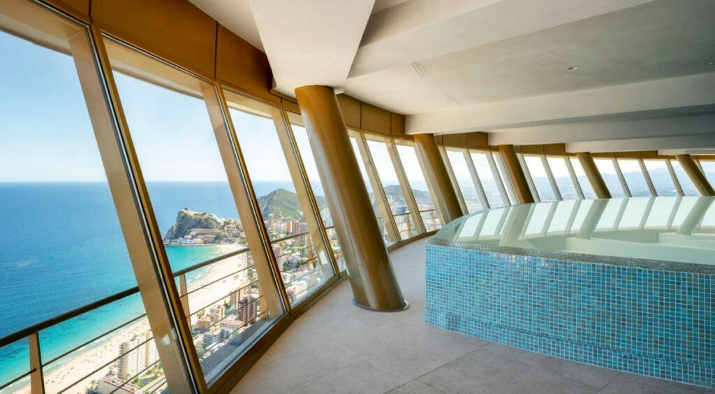Middle Floor Apartment Benidorm Alicante - image 26