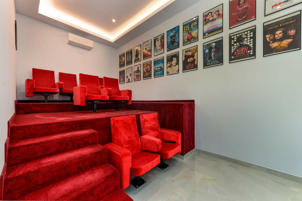 Detached Villa Manilva Málaga - image 26