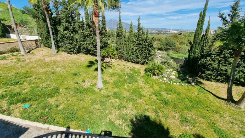 Detached Villa Benahavís Málaga - image 26