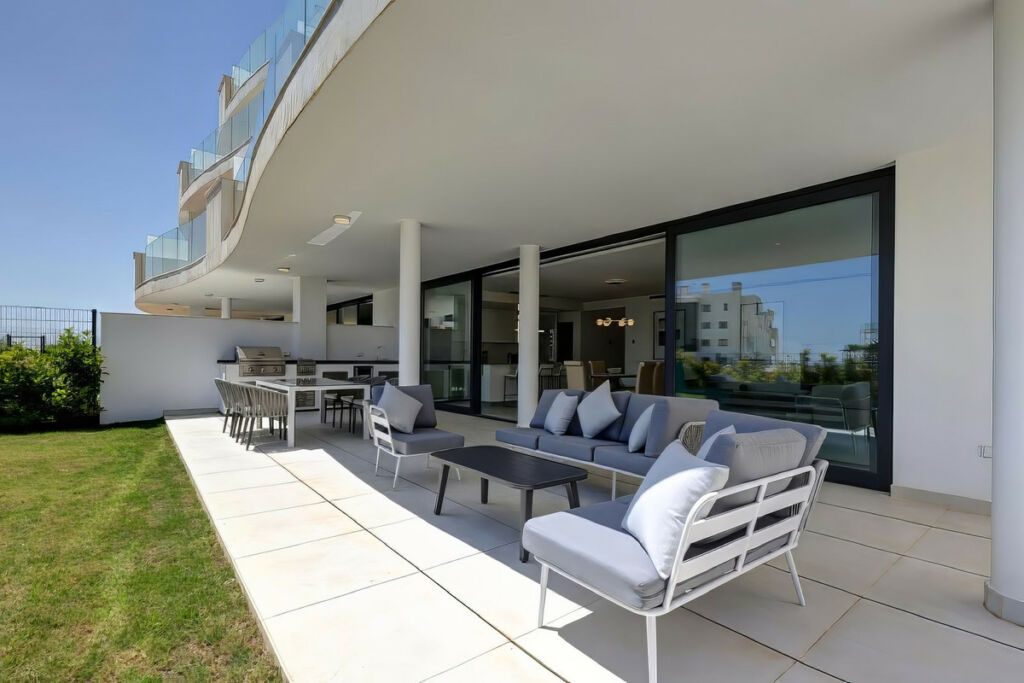 Ground Floor Apartment Fuengirola Málaga - image 27