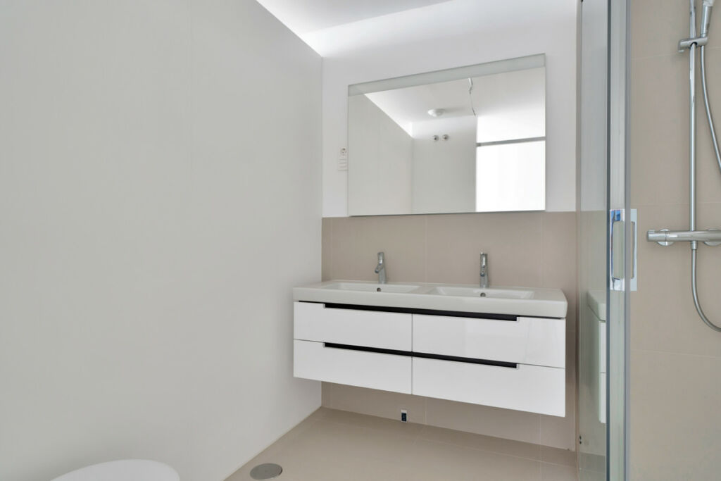 Middle Floor Apartment Benalmadena Málaga - image 27