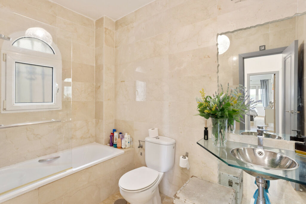 Detached Villa Las Ramblas Golf Alicante - image 27