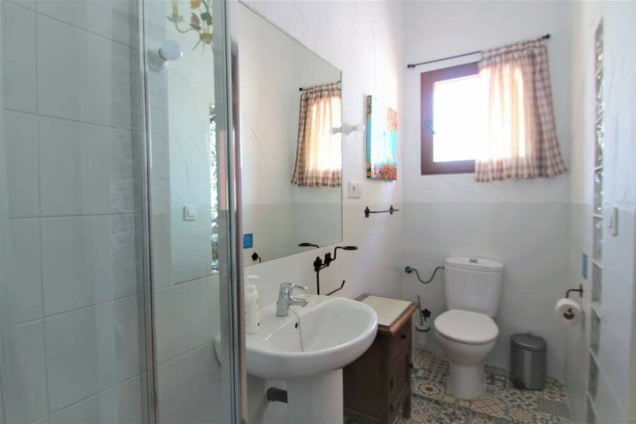 Detached Villa Lomas de Cabo Roig Alicante - image 27