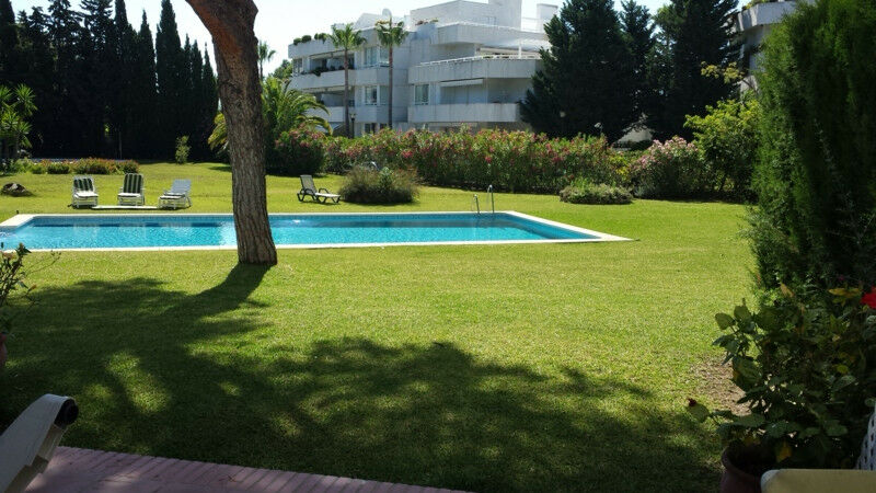 Townhouse Nueva Andalucía Málaga - image 27