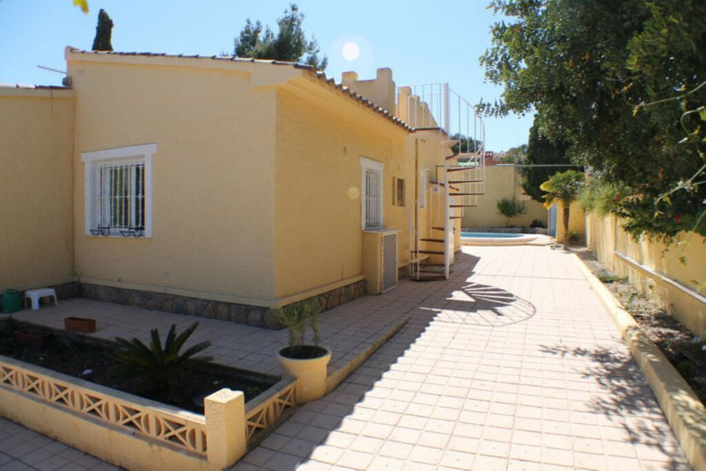 Detached Villa L'Alfás del Pi Alicante - image 29
