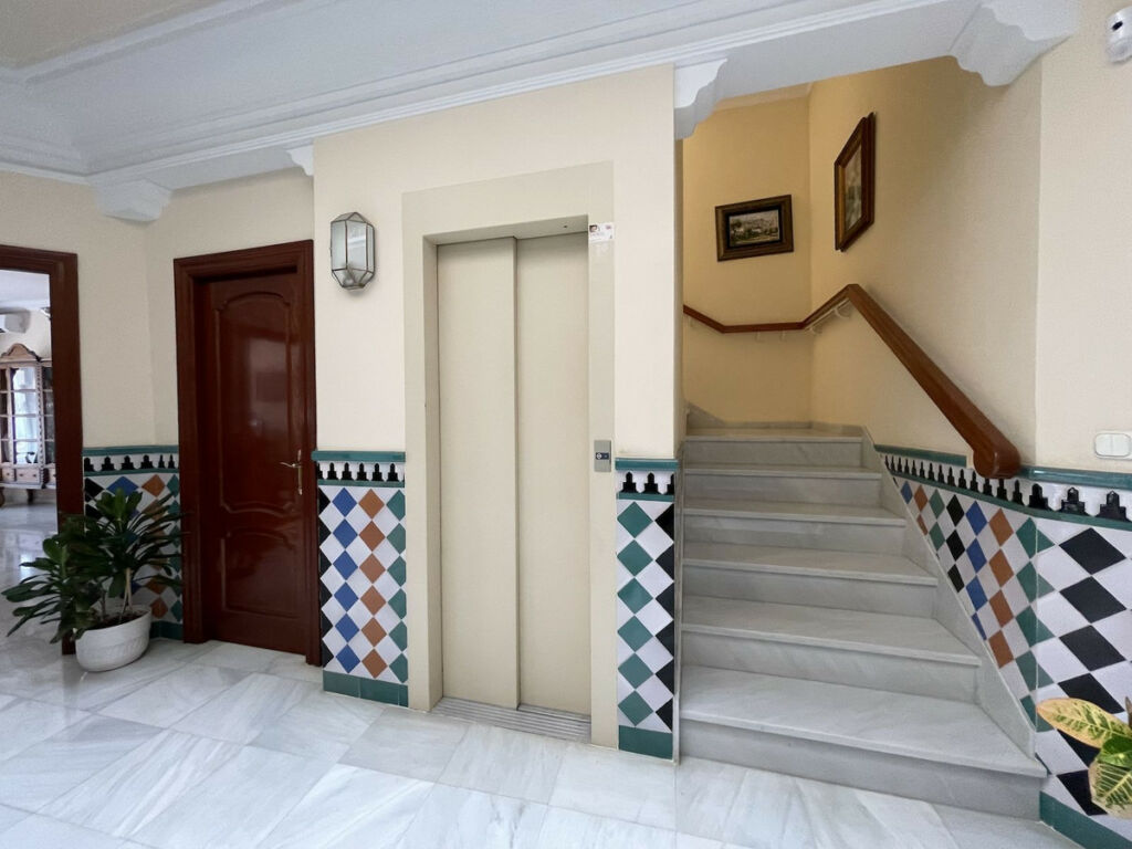 Townhouse Nerja Málaga - image 3